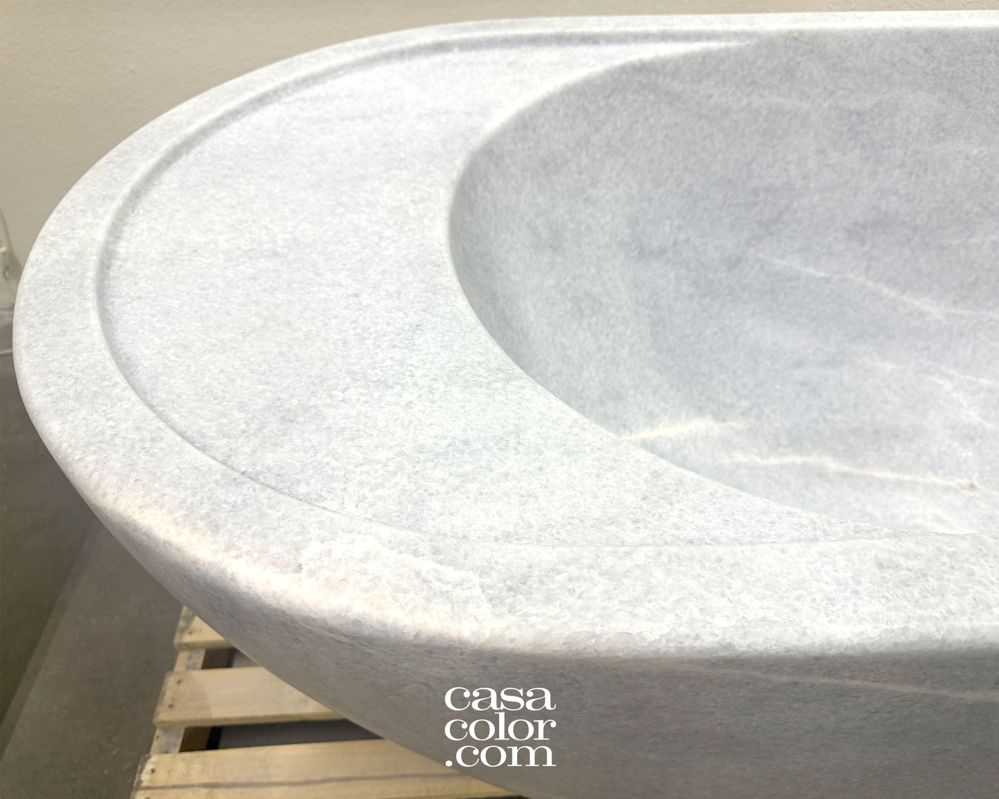 White/Gray 71β One Piece Hand-Carved 100% Natural Stone Tub. 1,800 Lb. Indoor/Outdoor