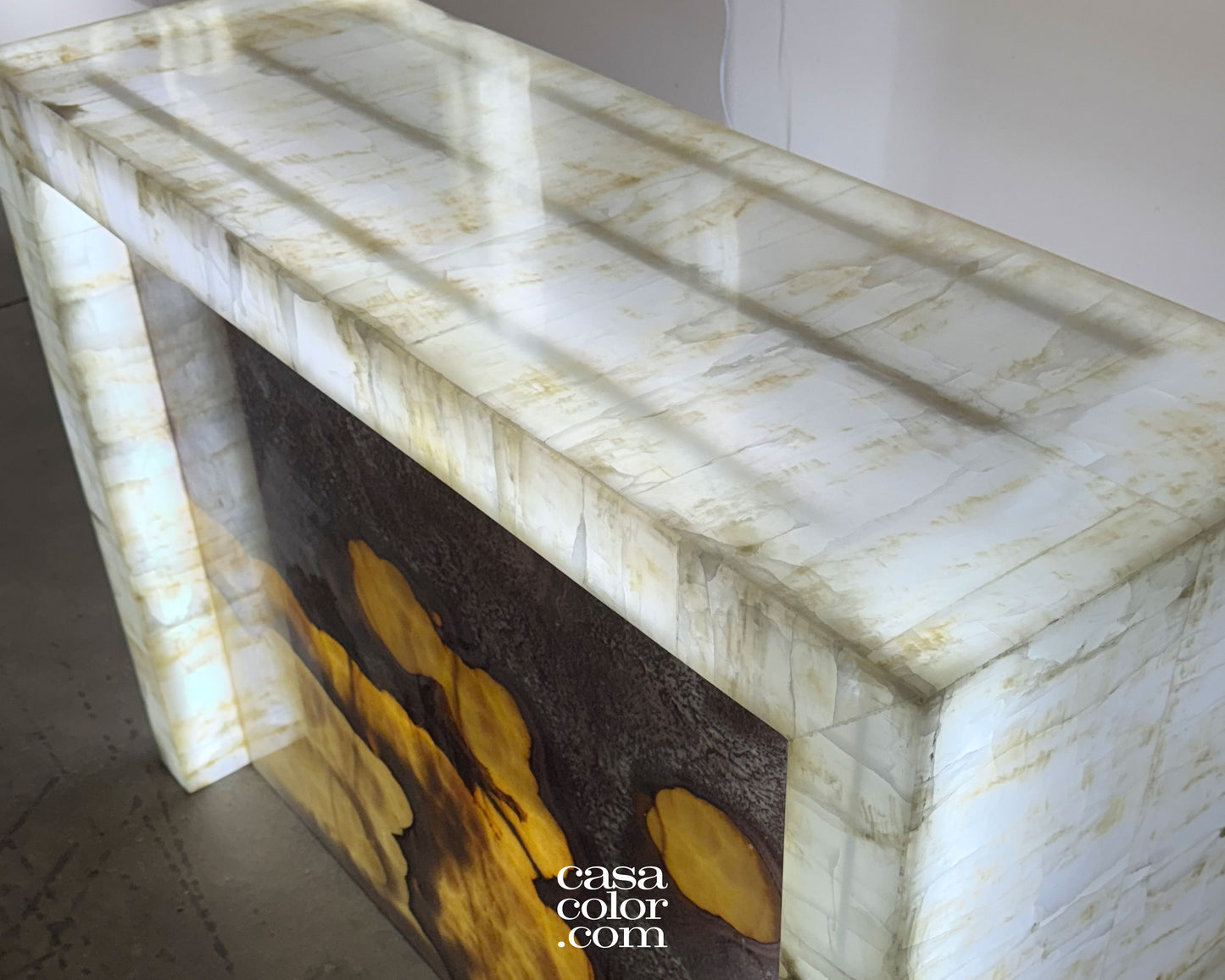 Incredible Lava Fire Onyx Bar