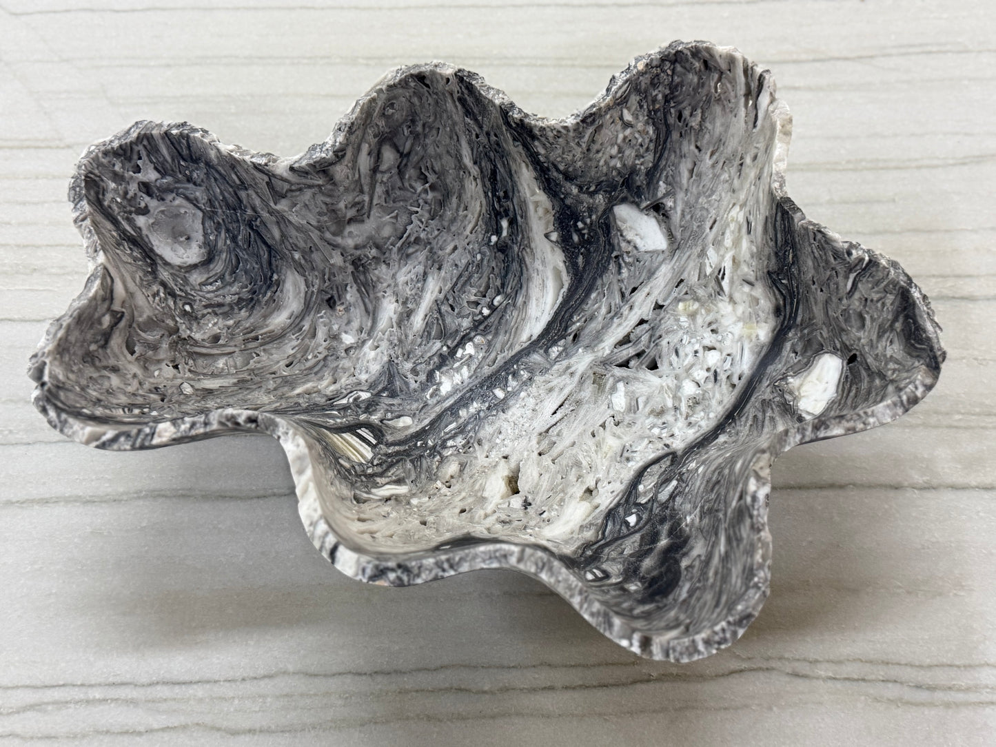 Black/White Onyx Bowl. Center Table Piece.