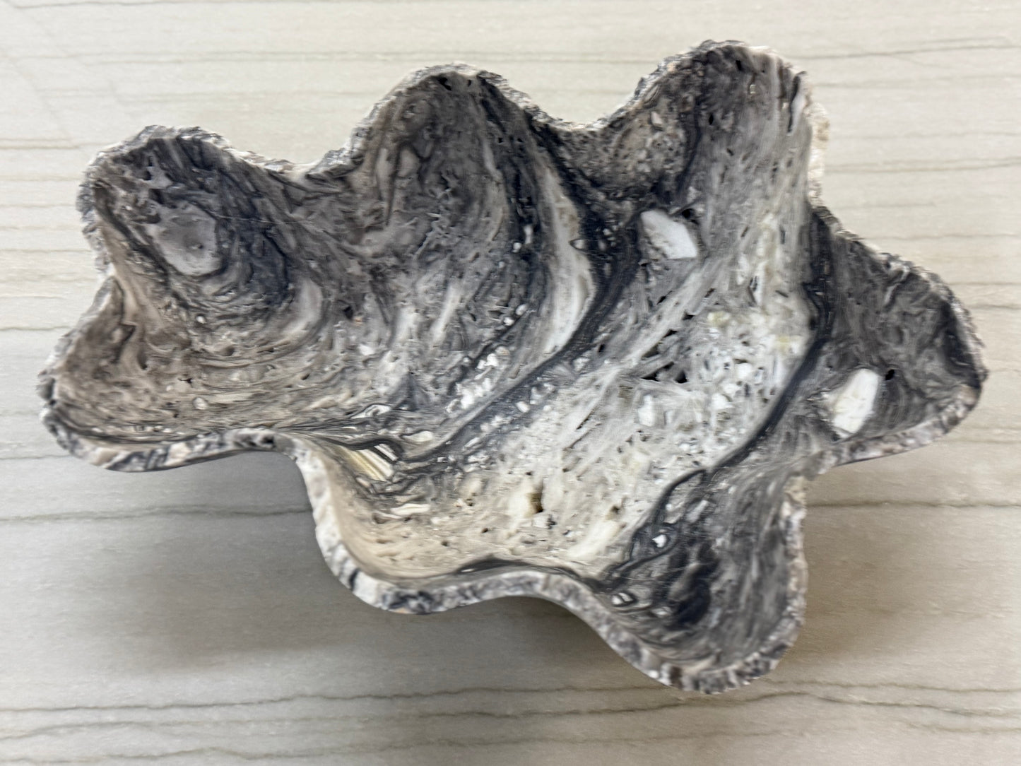 Black/White Onyx Bowl. Center Table Piece.