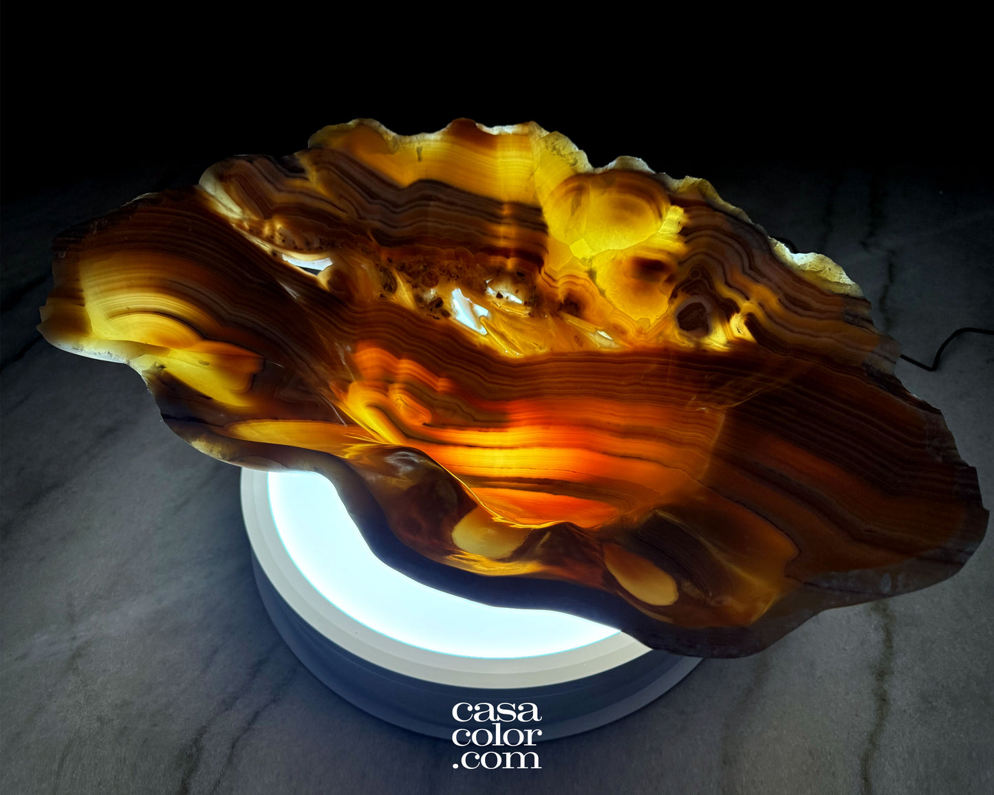Elegant Beige and White Deep Onyx Bowl 21.5"