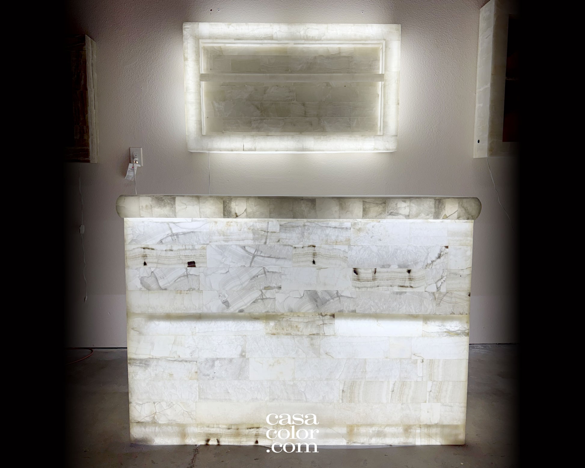 White Onyx bar