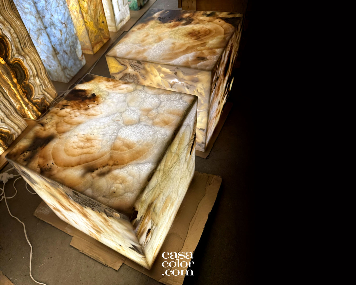 Set of 2 Onyx Side Coffee Tables