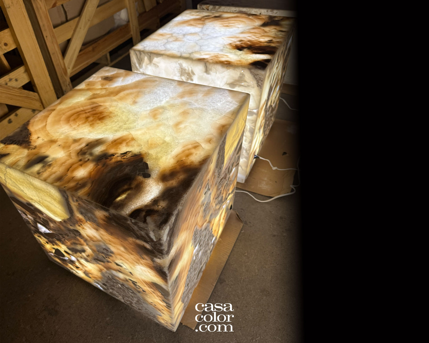 Set of 2 Onyx Side Coffee Tables