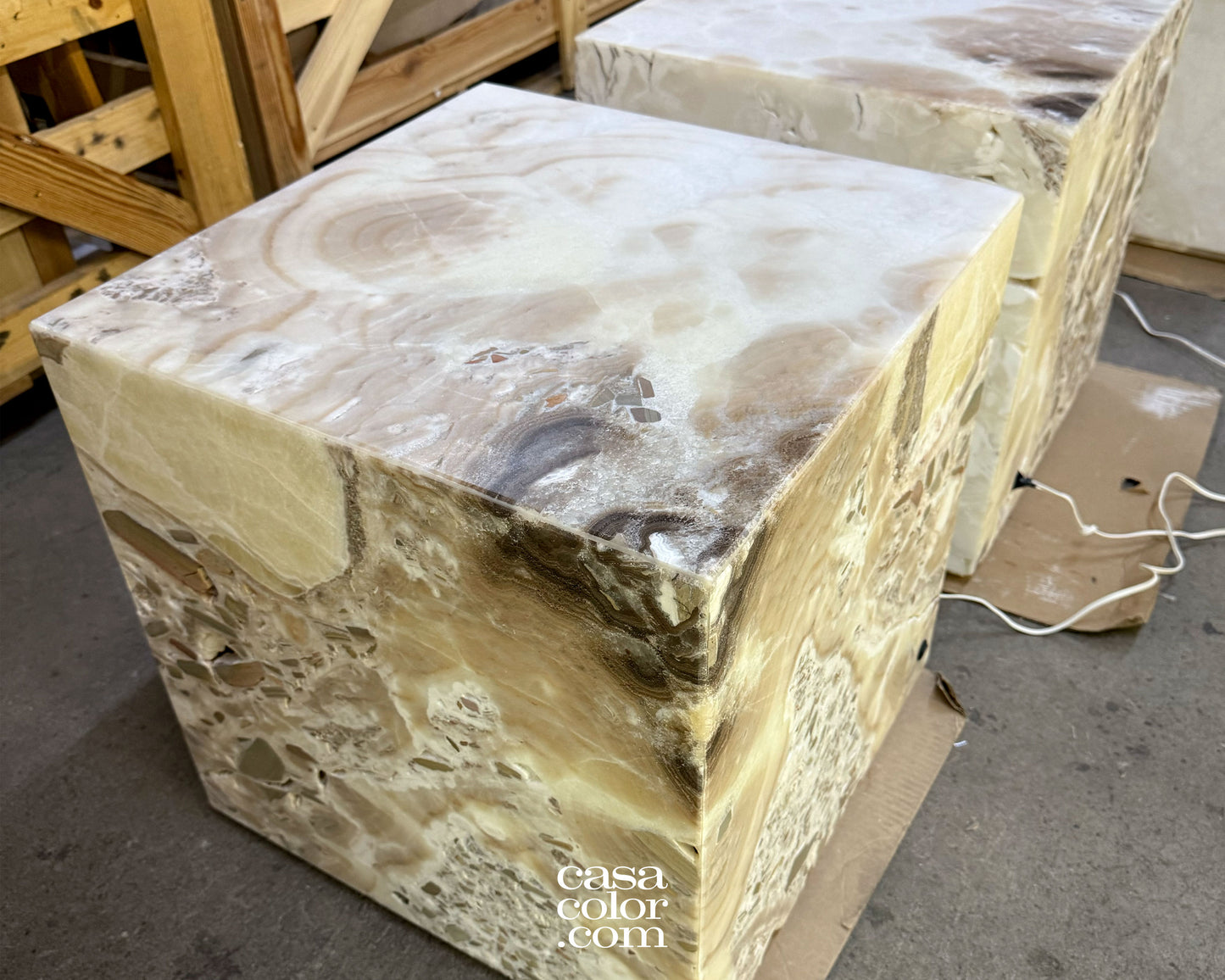 Set of 2 Onyx Side Coffee Tables