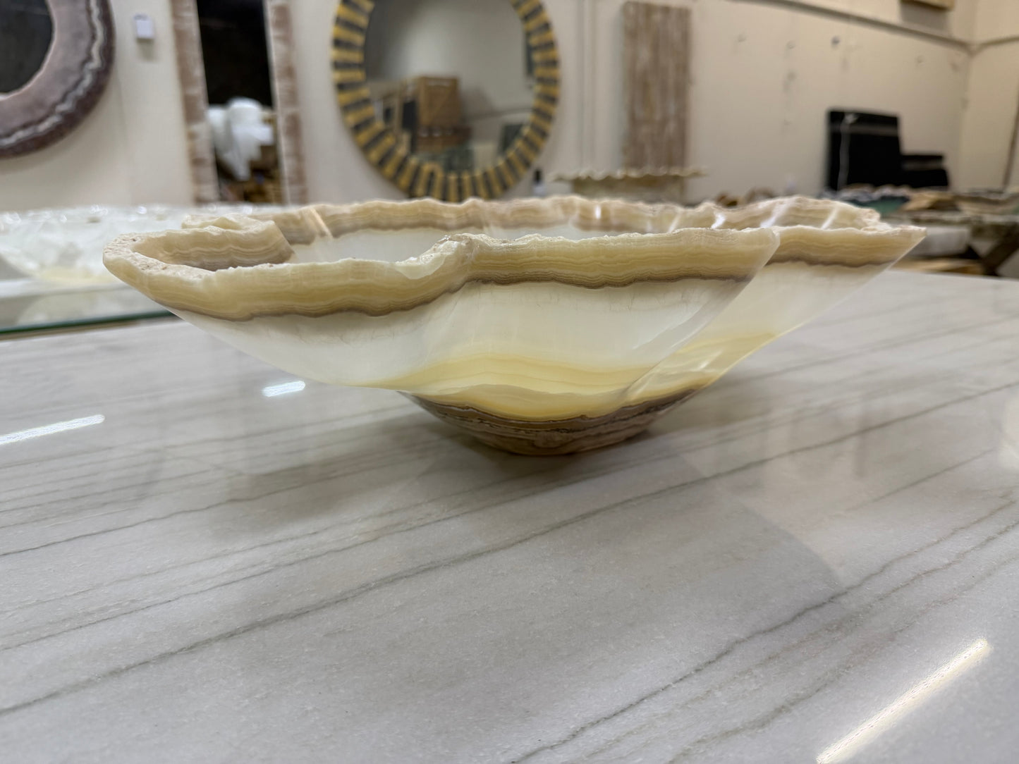 White Nacar Onyx with Brown Banding Bowl