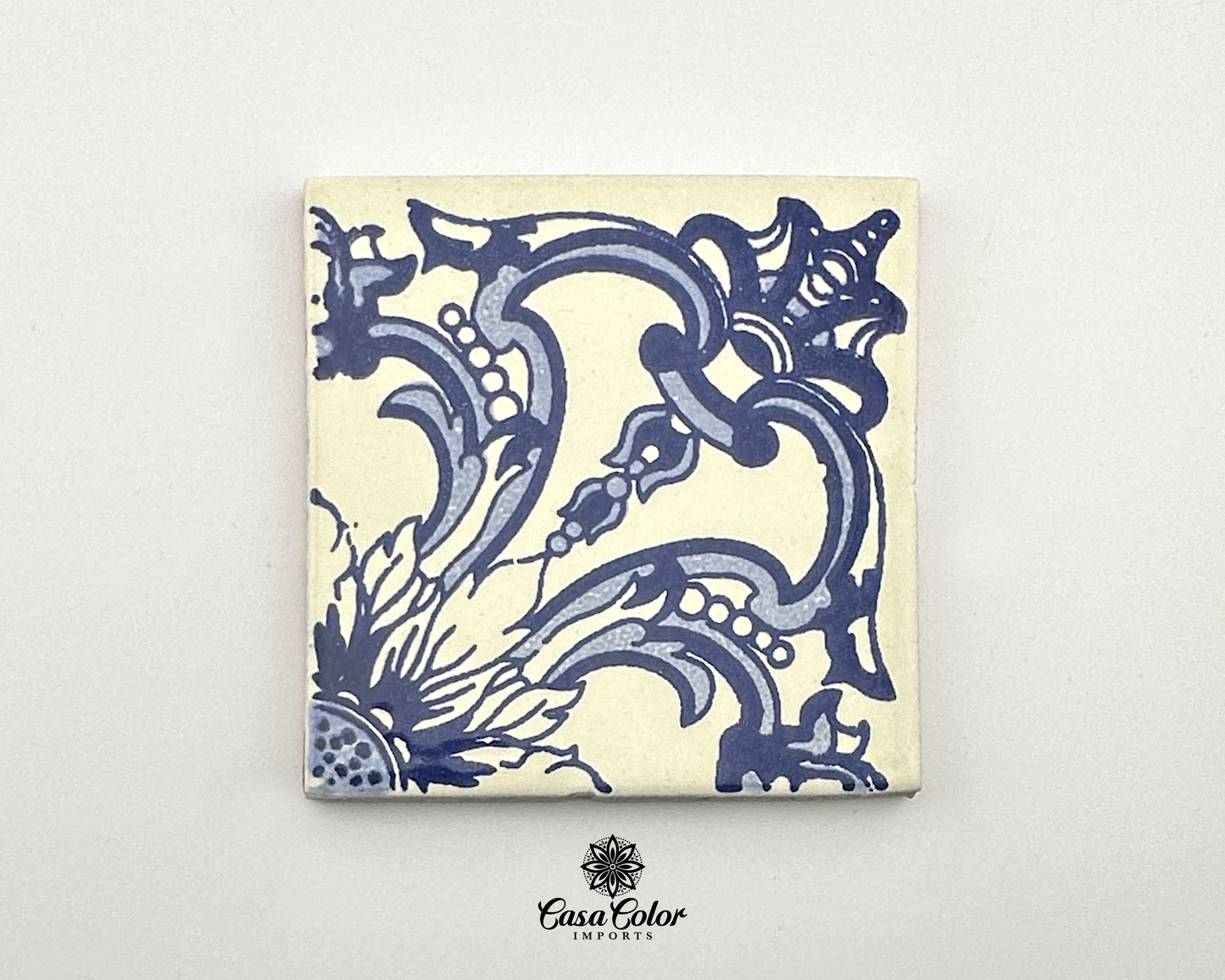 Talavera tile blue and white, colonial style. The size is 4x4